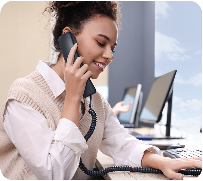 ׯ�к���Ϸ(�й�)�ɷ����޹�˾-����